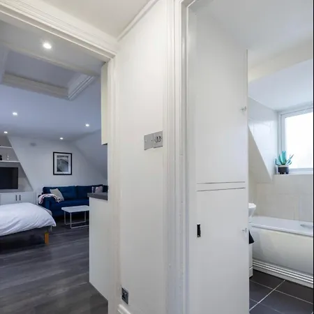 Aquila House Apartamento *