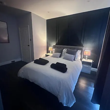 Aquila House Apartamento