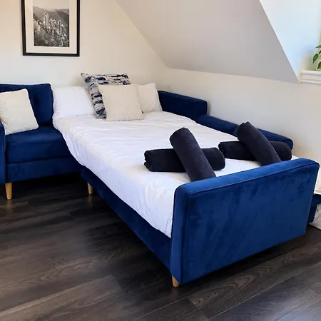 Central&trendy - Aquila House Saint Helier Jersey