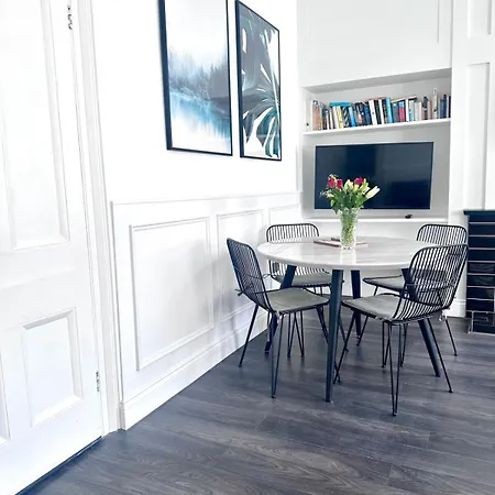 Central&trendy - Aquila House